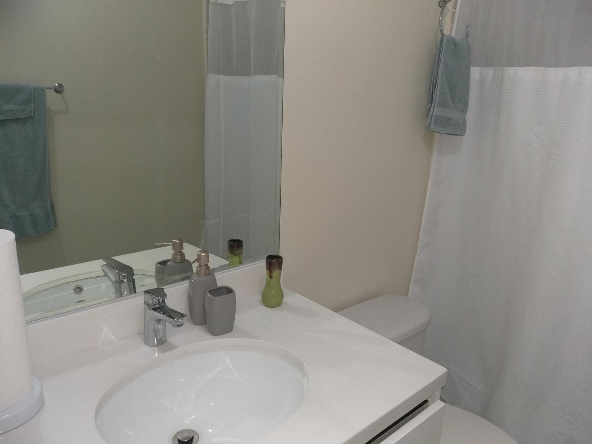 شقة Crieffe Views At The Lofts كينغستون المظهر الخارجي الصورة